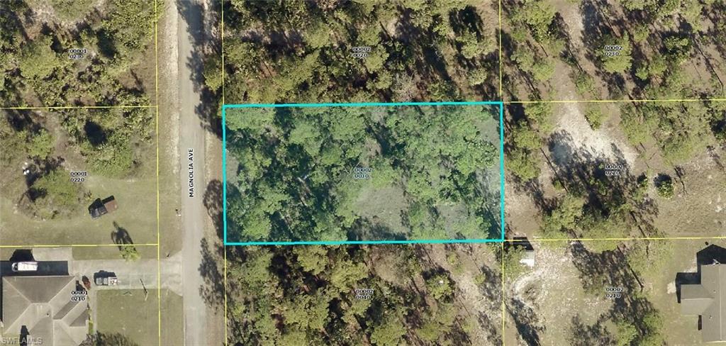 Land in LEHIGH ACRES