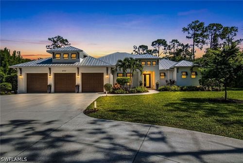 5737 Hidden Oaks Ln, NAPLES, FL, 34119-1139 | Card Image