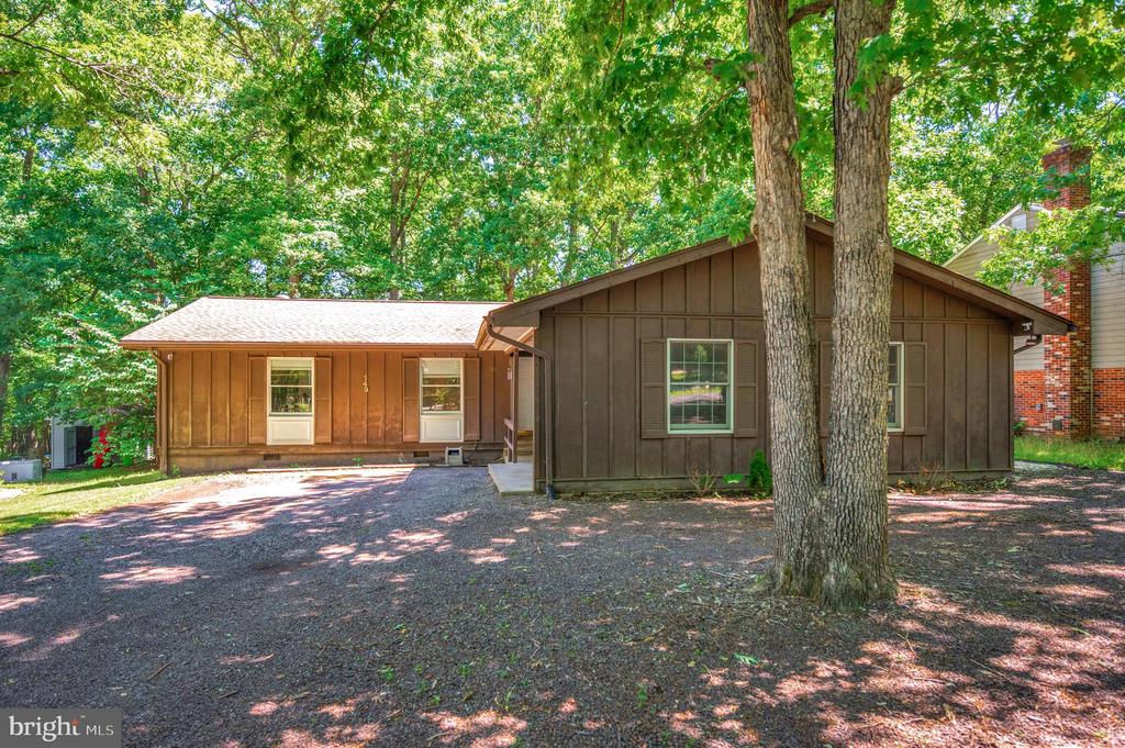 Residential in LOCUST GROVE 3
