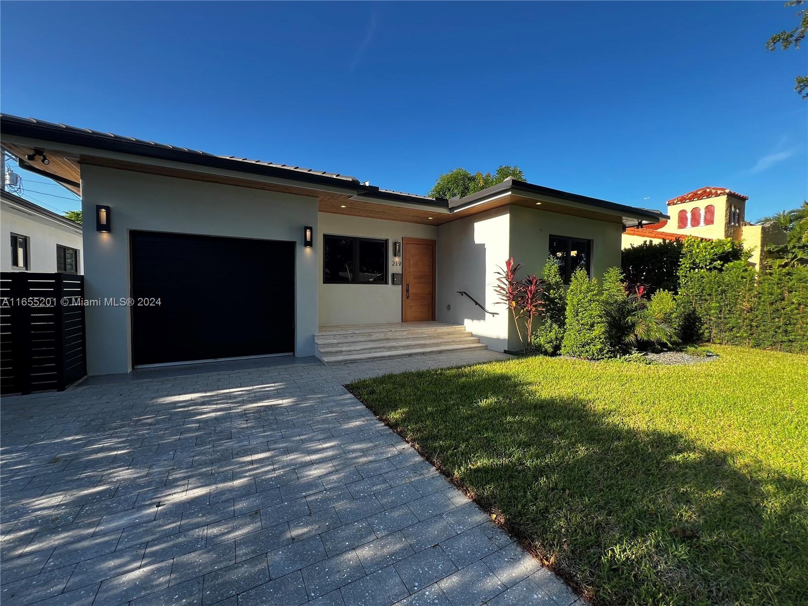 Romano Ave, Coral Gables, FL 33134