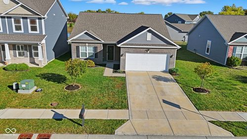 6458 Sulgrove Pl, Indianapolis, IN, 46221-4271 | Card Image