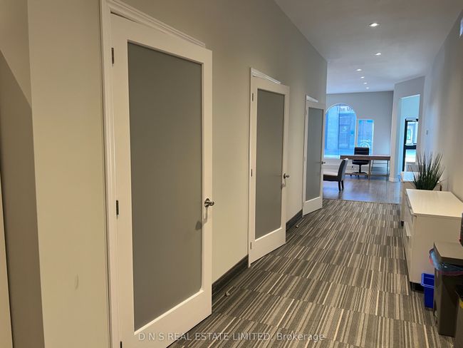 269 Charlotte St, Home with 0 bedrooms, 1 bathrooms and null parking in Peterborough ON | Image 6