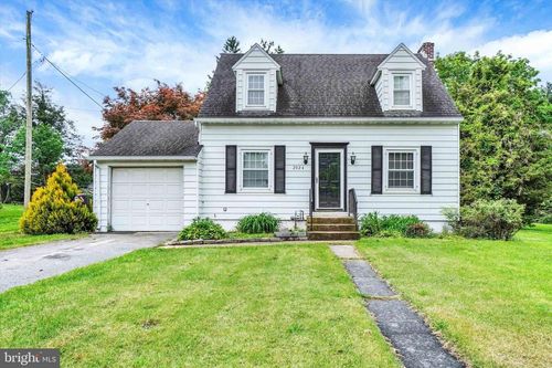 2024 Spring St, YORK, PA, 17408-1542 | Card Image