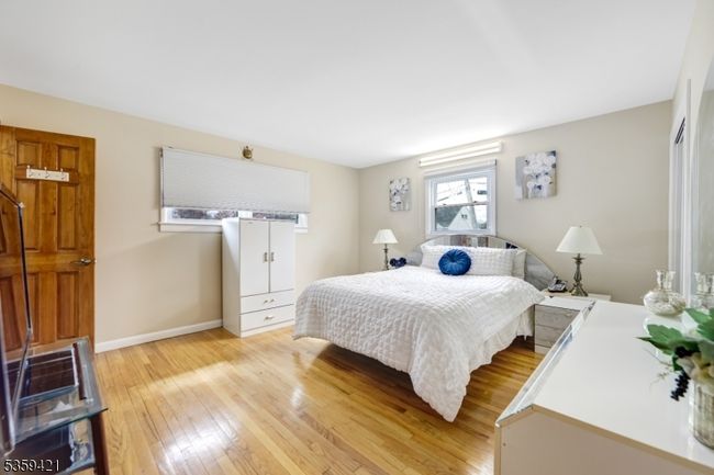 167 Rolling Hills Rd, House other with 5 bedrooms, 3 bathrooms and null parking in Clifton NJ | Image 10