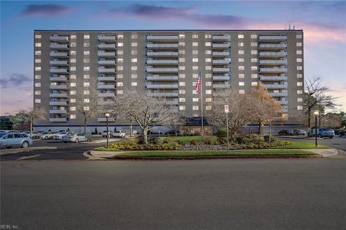 3e-7320 Glenroie Ave, Norfolk, VA, 23505-3043 | Card Image