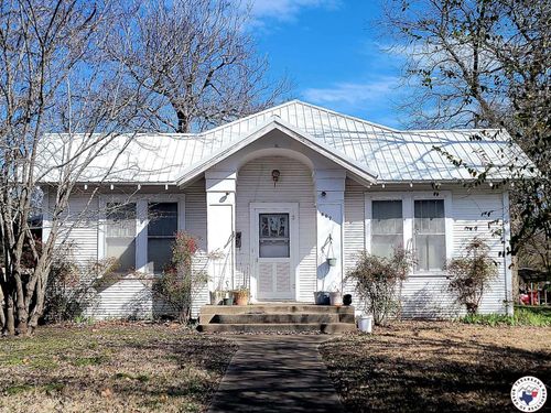 607 N Walnut St, Clarksville, TX, 75426-2721 | Card Image