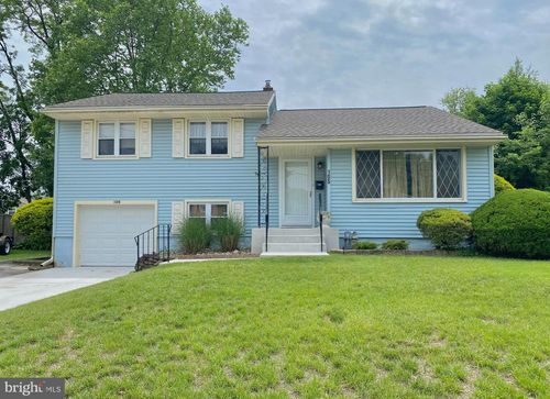 105 Ridge Rd, CHERRY HILL, NJ, 08002-3023 | Card Image