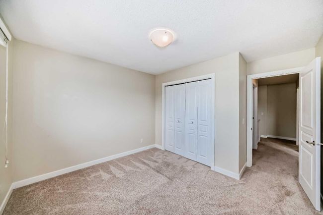 1003 - 2200 Woodview Drive Sw, Home with 2 bedrooms, 1 bathrooms and 1 parking in Calgary AB | Image 16