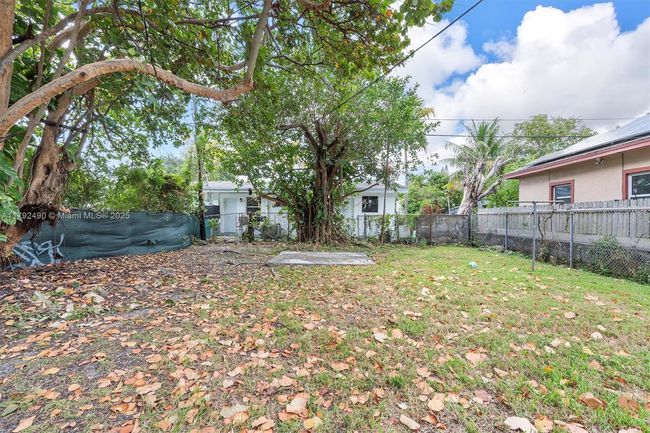 1810 Nw 47 Th St, House other with 4 bedrooms, 2 bathrooms and null parking in MIAMI FL | Image 26