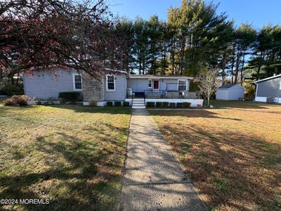 516 Rosalind Road, Home with 2 bedrooms, 2 bathrooms and null parking in Freehold NJ | Image 1