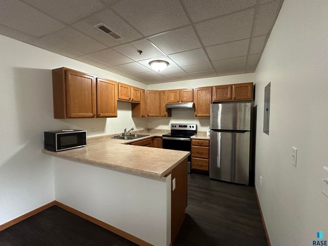 APT-220 - 109 E Luverne St, Condo with 1 bedrooms, 1 bathrooms and null parking in Luverne MN | Image 6