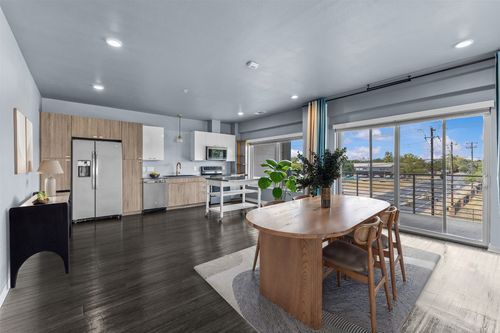 unit-301-4361 S Congress Ave, Austin, TX, 78745-1291 | Card Image