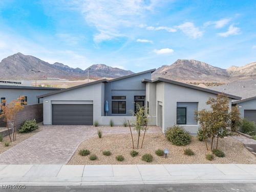 477 Highview Ridge Ave, Las Vegas, NV, 89138-6413 | Card Image