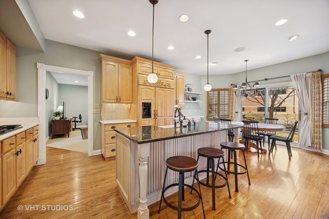 2081 Jordan Ter, House other with 5 bedrooms, 5 bathrooms and 3 parking in Buffalo Grove IL | Image 12