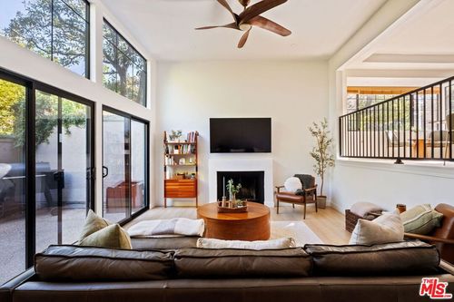 unit-a-207 S Oakland Ave, Pasadena, CA, 91101-2863 | Card Image