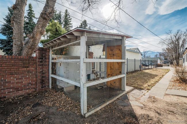 911 4 Th St, House other with 3 bedrooms, 1 bathrooms and 1 parking in Colorado Springs CO | Image 46