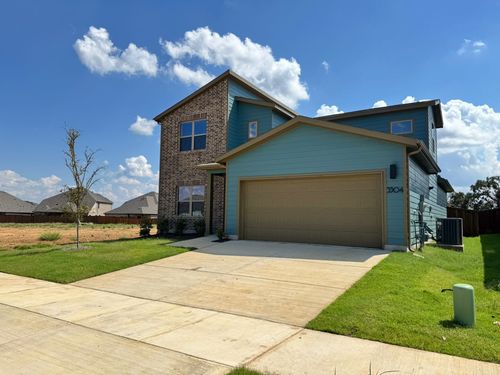 3304 Kingdom Dr, Denton, TX, 76208-2737 | Card Image