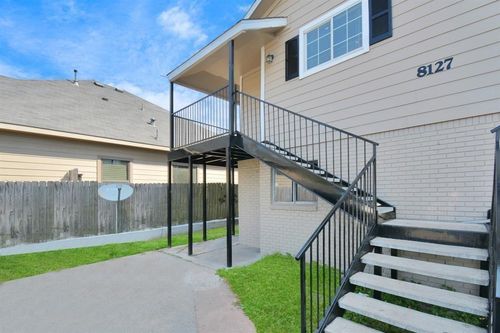 2-8127 Colonial Ln, Houston, TX, 77051-1553 | Card Image