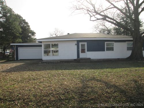 202 Dwight St, Coalgate, OK, 74538-1220 | Card Image