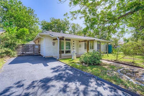 1610 Broadmoor Dr, Austin, TX, 78723-3128 | Card Image