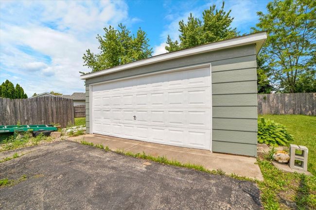 6603 Paul Briese Ct, House other with 4 bedrooms, 2 bathrooms and 2 parking in Plainfield IL | Image 35