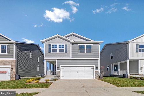 5726 Howard Dr, Glen Burnie, MD, 21061-2033 | Card Image