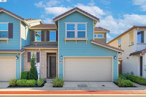 168 E Calder Dr, Mountain House, CA, 95391-8342 | Card Image