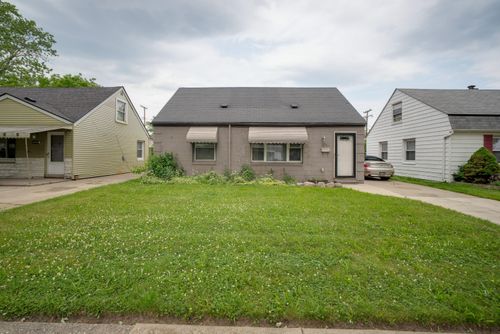 22754 Almond Ave, Eastpointe, MI, 48021-1903 | Card Image