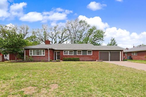 1649 N Womer Dr, Wichita, KS, 67203 | Card Image