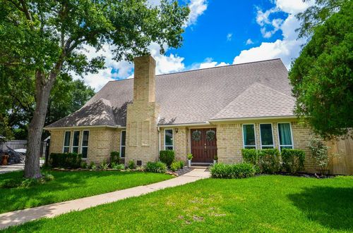 11302 Burgoyne Dr, Houston, TX, 77077-6802 | Card Image