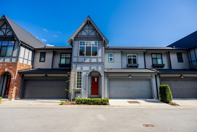 8 - 3552 Victoria Drive, Townhouse with 4 bedrooms, 3 bathrooms and 2 parking in Coquitlam BC | Image 2