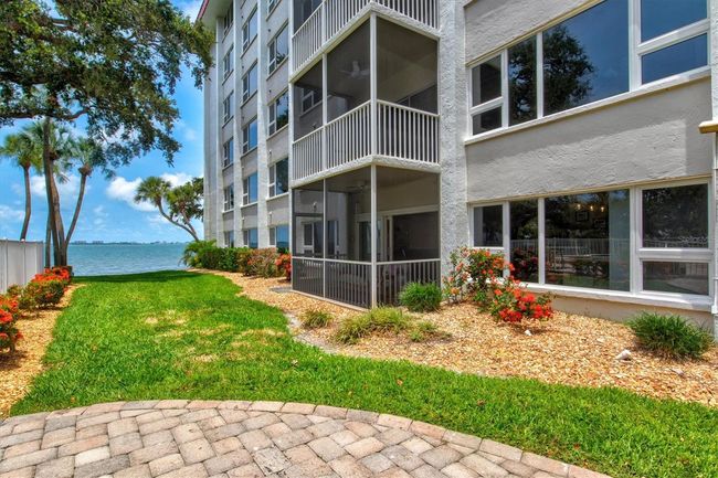 UNIT-103 - 1100 Imperial Dr, House other with 2 bedrooms, 2 bathrooms and null parking in Sarasota FL | Image 45