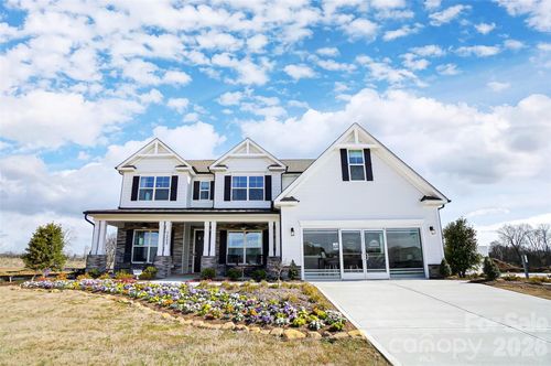 7205 Farmingdale Ln, Harrisburg, NC, 28075-9415 | Card Image