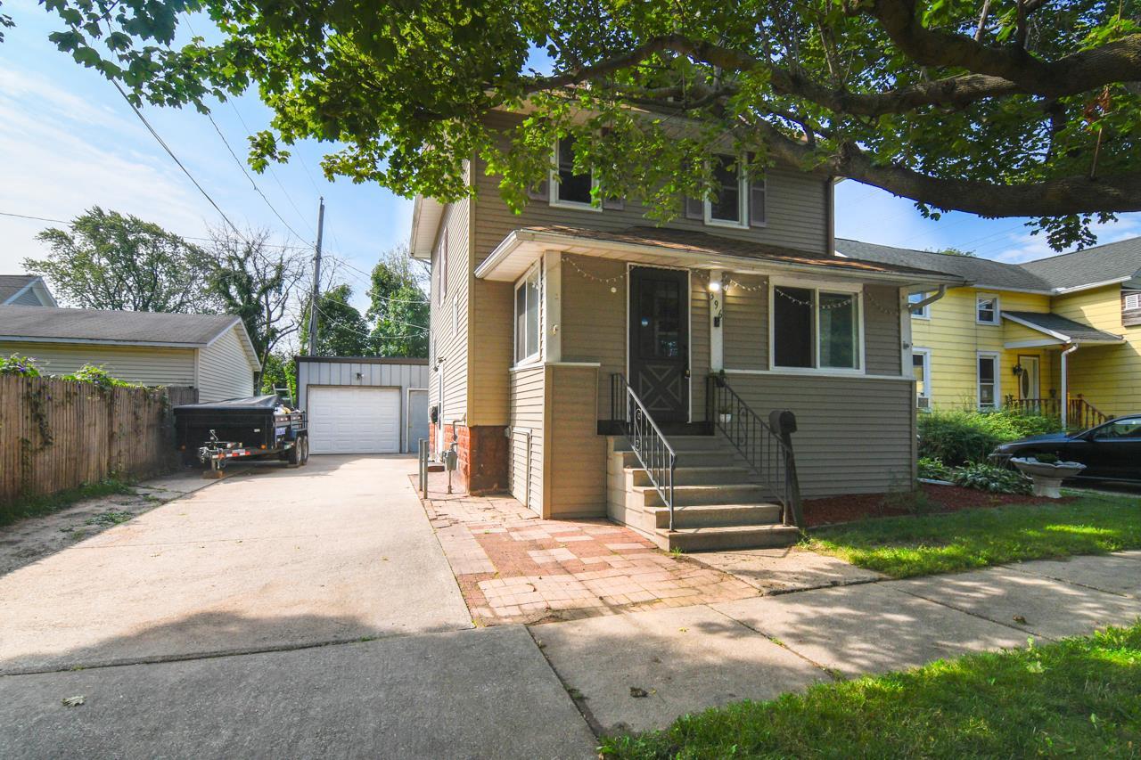 Division St, Fond Du Lac, WI 54935