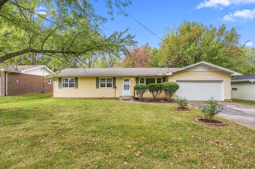 1145 S Plaza Avenue, Springfield, MO, 65804 | Card Image