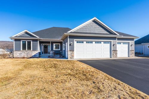 150684 Strawberry Lane, RIB MOUNTAIN, WI, 54401 | Card Image