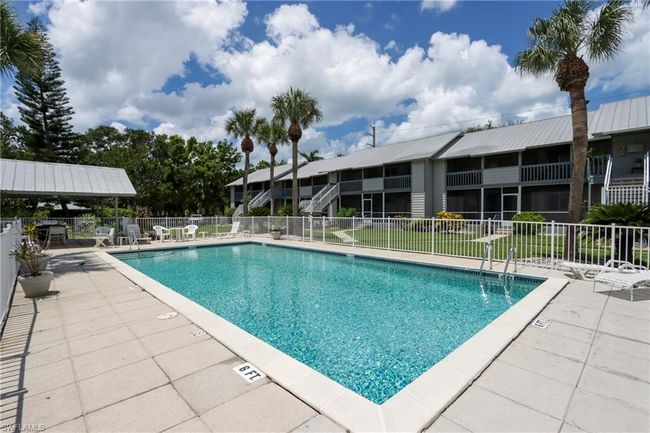APT-206 - 1275 7 Th Ave N, Condo with 2 bedrooms, 2 bathrooms and 1 parking in NAPLES FL | Image 20