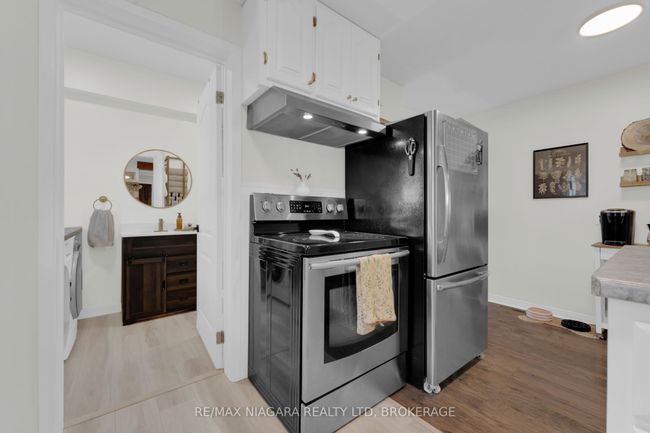 89 Colborne St, House other with 3 bedrooms, 1 bathrooms and 2 parking in Port Colborne ON | Image 10