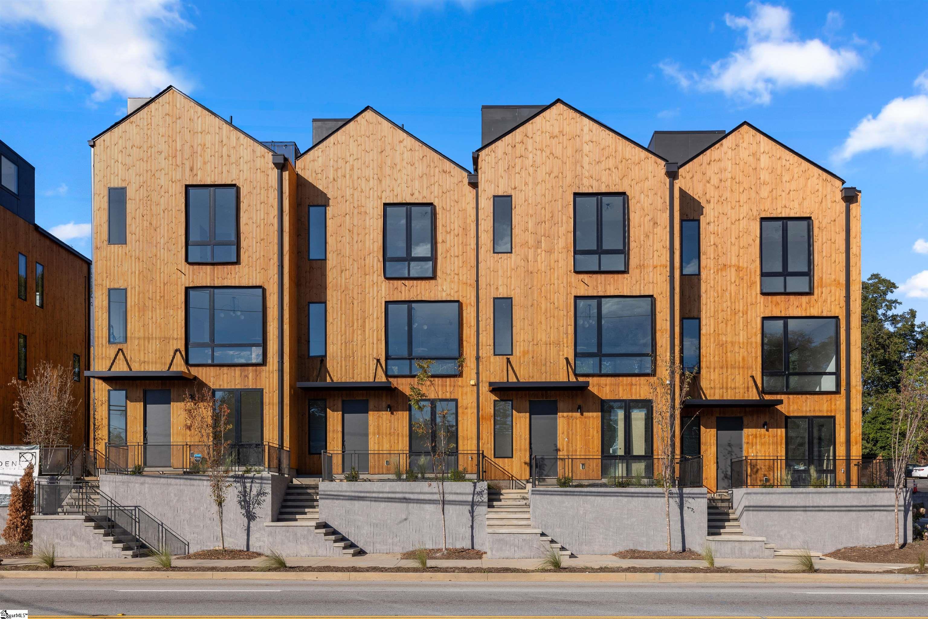 Stone Ave, Greenville, SC 29609
