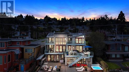 5073 Cordova Bay Rd, Victoria, BC, V8Y2K1 | Card Image