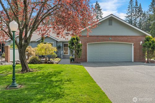 302 Foursome Dr, Sequim, WA, 98382-8554 | Card Image