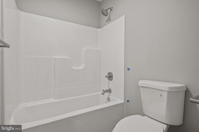 1500 Embassy Dr, Townhouse with 5 bedrooms, 4 bathrooms and null parking in HARRISBURG PA | Image 14