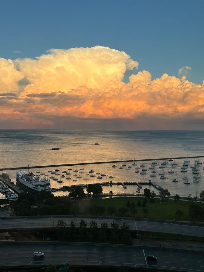 APT-2410 - 400 E Randolph St, Condo with 2 bedrooms, 2 bathrooms and 2 parking in Chicago IL | Image 23