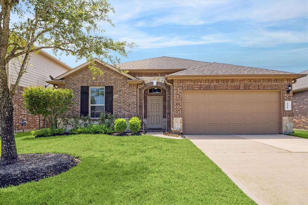 San Barria Dr, Katy, TX 77493