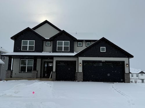 8693 Periwinkle Blvd, Woodbury, MN, 55129-6405 | Card Image