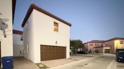 17146-17146 Sw 93rd St, Miami, FL, 33196-4755 | Card Image