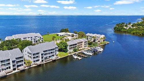 a-819 Bahia Del Sol Dr, RUSKIN, FL, 33570-3078 | Card Image