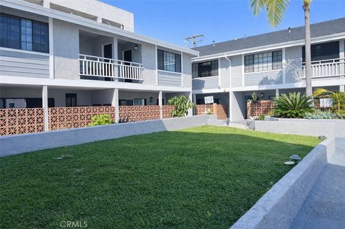 8-4345 W 154th St, Lawndale, CA, 90260 | Card Image