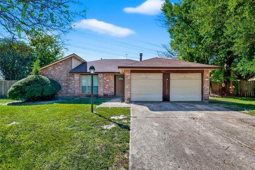 14003 Valley Grove Dr, Houston, TX, 77066-5523 | Card Image