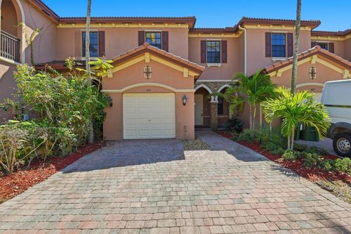 457-457 Se 37th Pl, Homestead, FL, 33033-6203 | Card Image